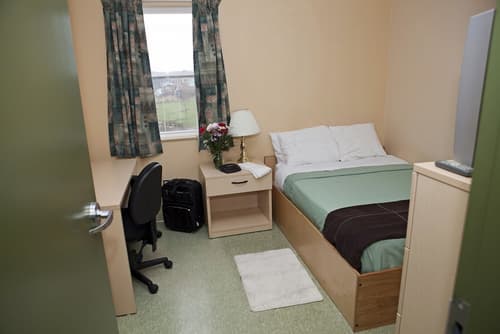 Glendenning Hall, Room