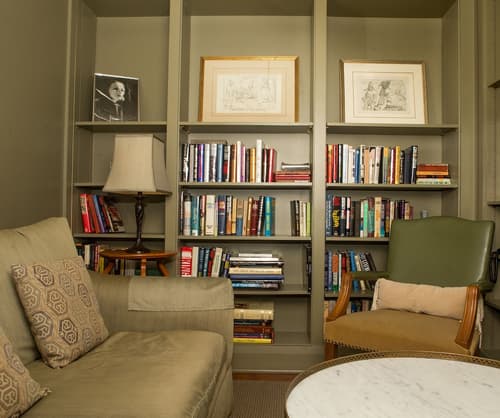 The Morgan State House, Room