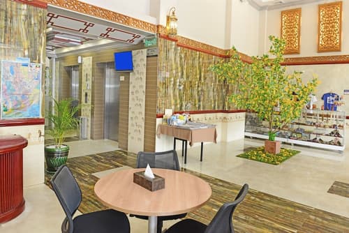 Hotel Grand United Ahlone Branch, Lobby sitting area