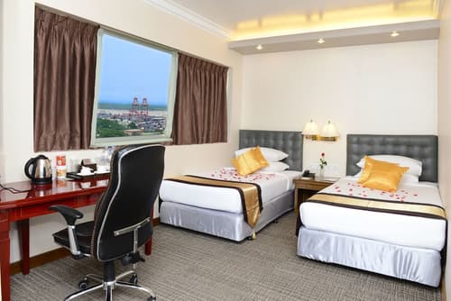 Hotel Grand United Ahlone Branch, Room