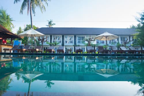 Royal Regantris Villa Karang, Outdoor pool