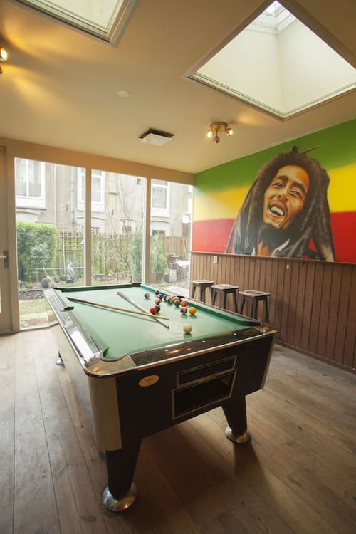 The Flying Pig Uptown Hostel, Property amenity