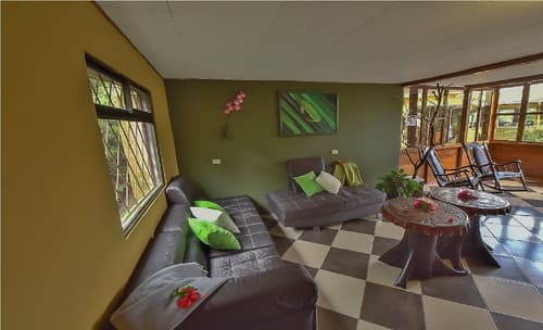 Hotel Don Taco, Lobby sitting area