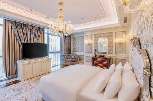 Silk Road by Minyoun, Room