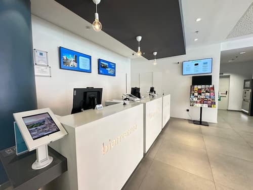 Hostal Madrid Atocha, Reception