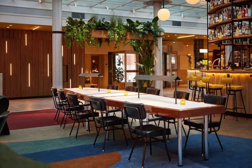 Motto By Hilton Rotterdam Blaak, Lobby