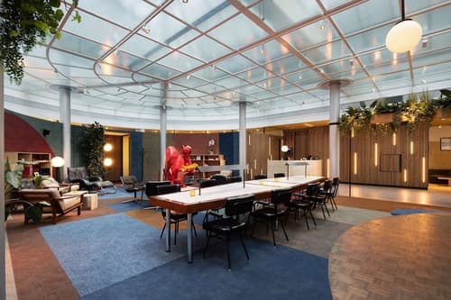 Motto By Hilton Rotterdam Blaak, Lobby