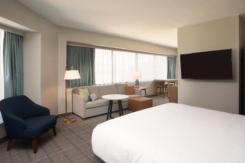 Staybridge Suites Wilmington Downtown by IHG, Room