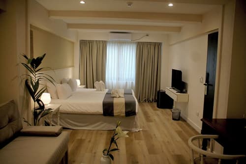 Gardi Hotel & Suites, Room