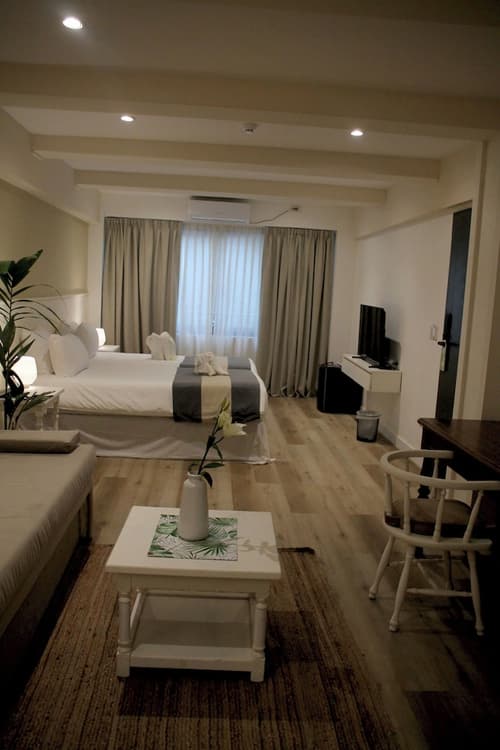 Gardi Hotel & Suites, Room