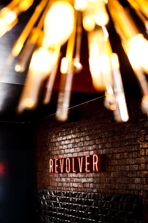 Revolver - Hostel, Reception