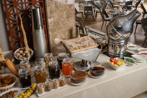 Elaf Al Taqwa Hotel, Breakfast buffet