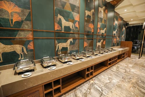 Spree Hotel Aurangabad, Restaurant