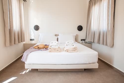 North Wind Luxury Suites, Room