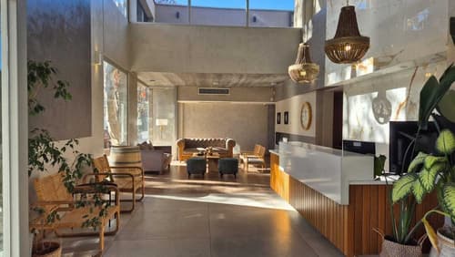 Gran Hotel Dakar, Reception