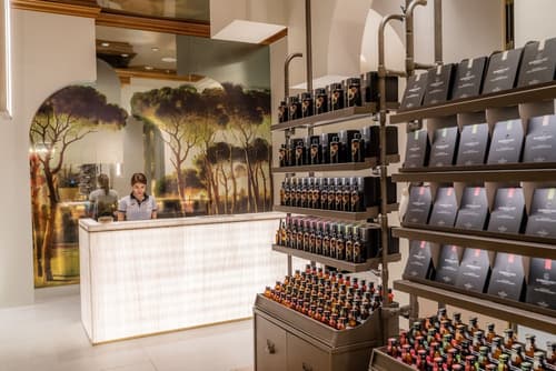 The Salil Hotel Riverside Bangkok, Reception