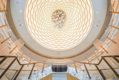 Rixos Marina Abu Dhabi, Lobby