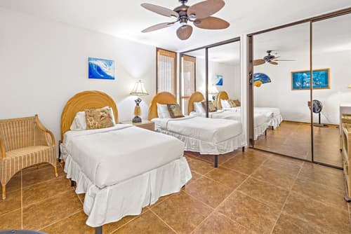 Sands of Kahana SOK-292 by KBM, Room