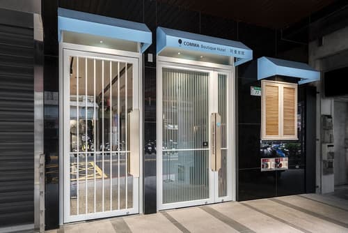COMMA Boutique Hotel, Exterior