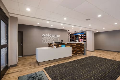 Hampton Inn Detroit Southfield, Reception