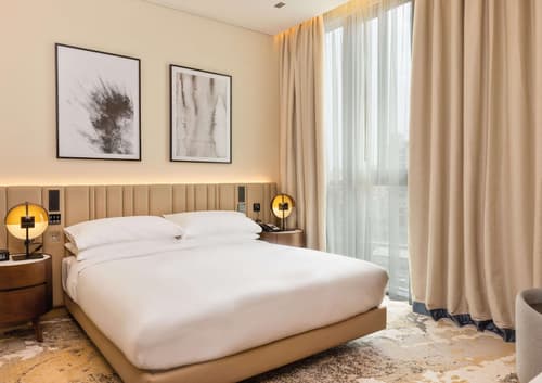 Embassy Suites by Hilton Doha Old Town, Room