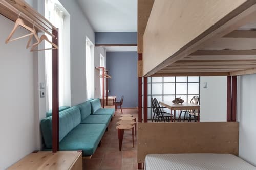 Twin Circle Athens, Room