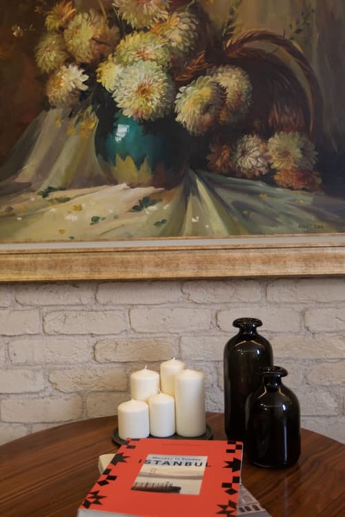 Louis Rooms, Reception