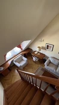 Fleur De Lis Hotel, Room