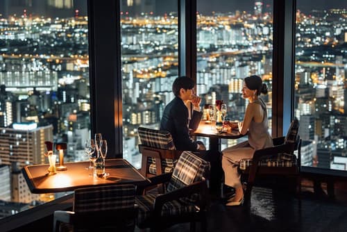 Centara Grand Hotel Osaka, Restaurant