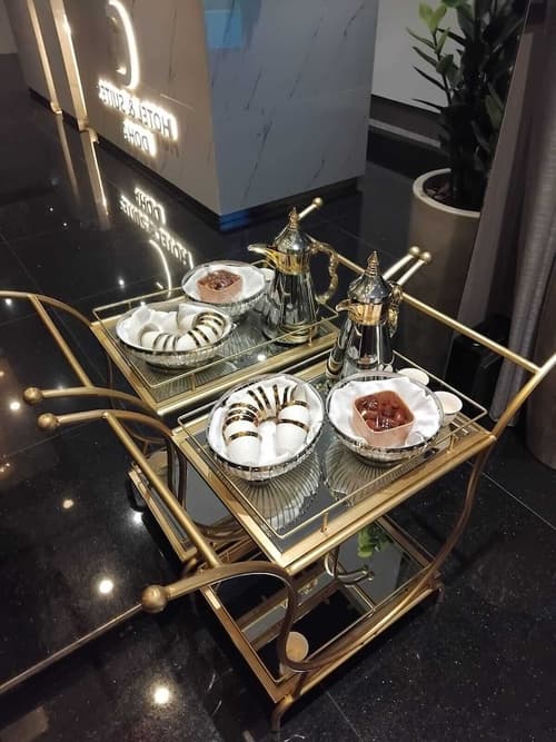 C - Hotel and Suites Doha, Reception