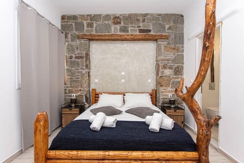 Peristeronas Village, Room