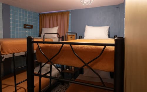 Mala Vecindad Centro Historico, Room