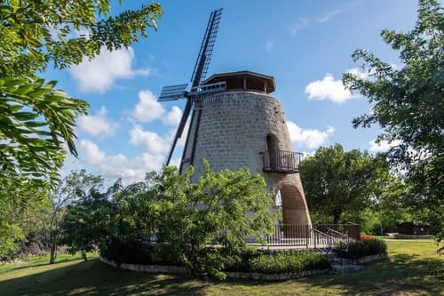 Weatherills Hotel, Exterior
