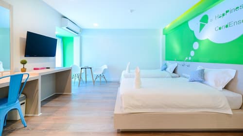 The Tint at Phuket town, Room