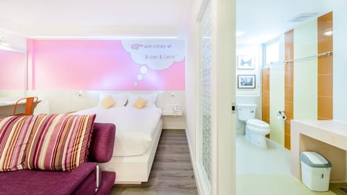 The Tint at Phuket town, Room