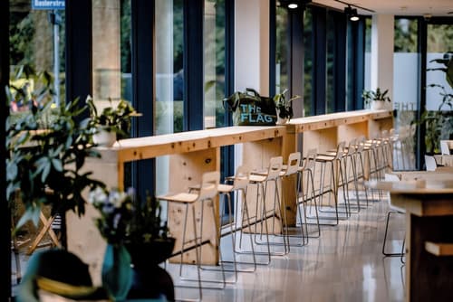 THE FLAG Zürich, Reception