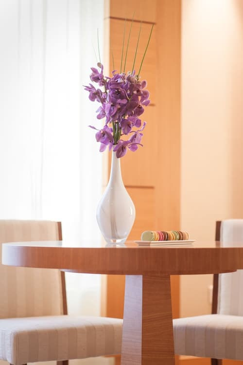 Carlton Downtown, Room