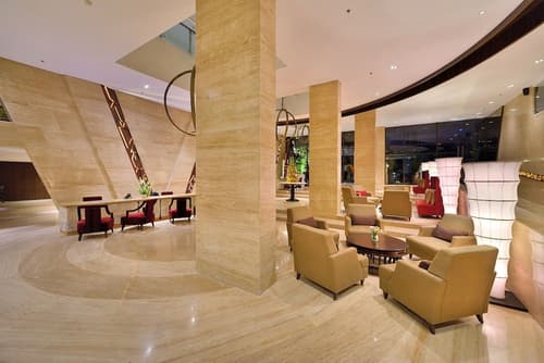 de Vins Sky Hotel Seminyak, Interior entrance