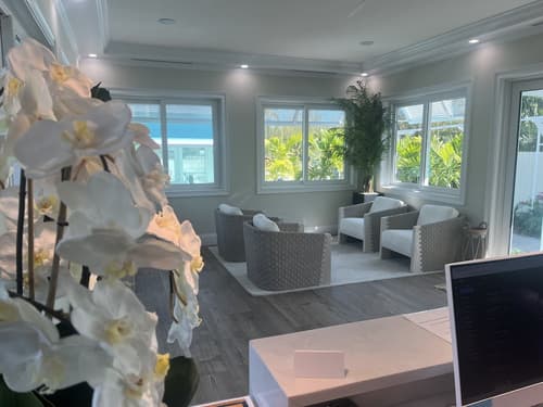 Dolphin Cove - Adults Only, Reception