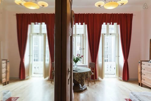 Chopin Boutique, Room