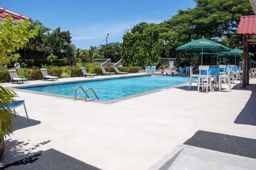 Hotel la Estación Granada, Pool