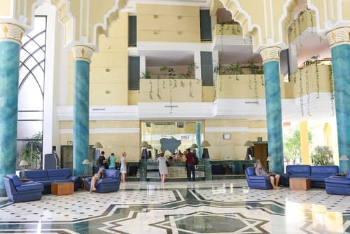 Royal Garden Palace (Families and Couples), Lobby