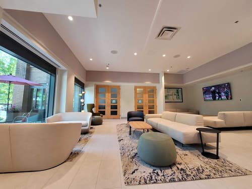 YWCA Hotel, Lobby sitting area