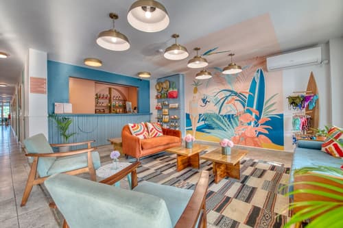 Bocas Paradise Hotel, Reception