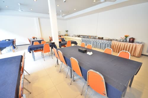 H2 Hotel, Breakfast area