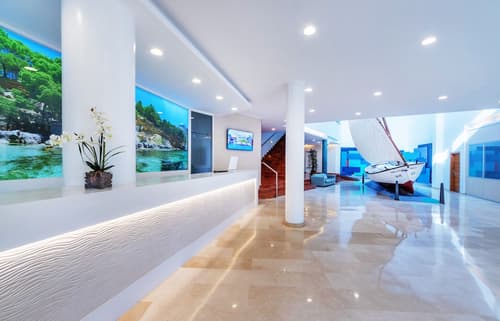 Aparthotel Fontanellas Playa, Reception