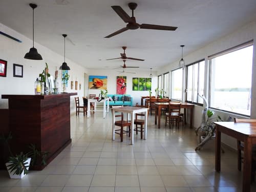 Hotel Villa de Pescadores, Reception