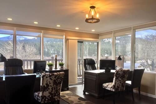 Alpine Trail Ridge Inn, Lobby