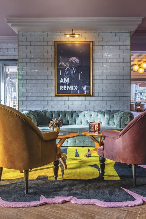The REMIX hotel, Lobby lounge
