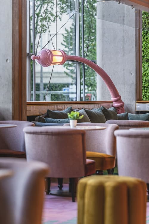 The REMIX hotel, Lobby lounge